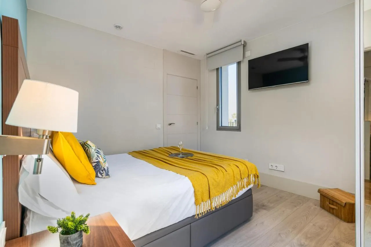 Kronos On The Beach Suite 4 Barcelona Apartment